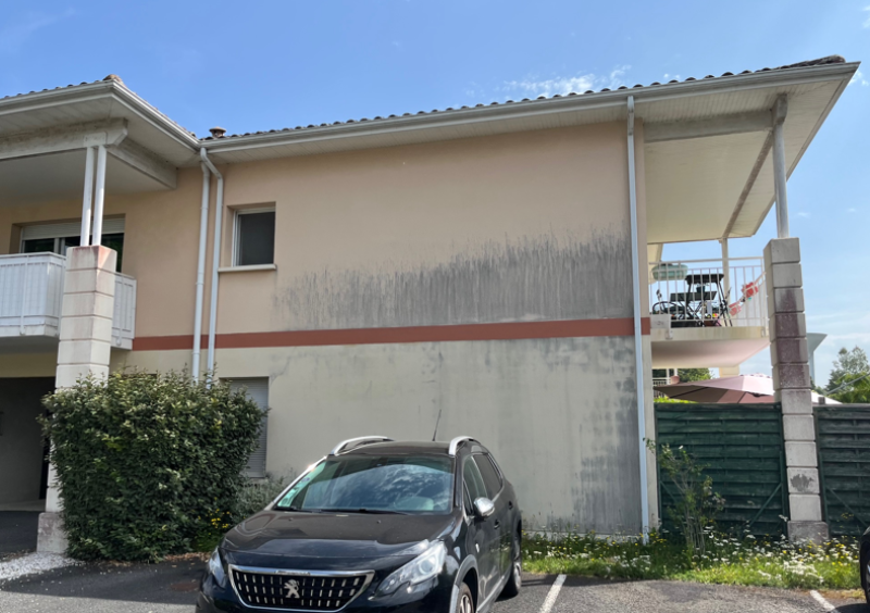 Nettoyage et traitement hydrofuge des murs extérieurs à Marcheprime pour maison individuelle