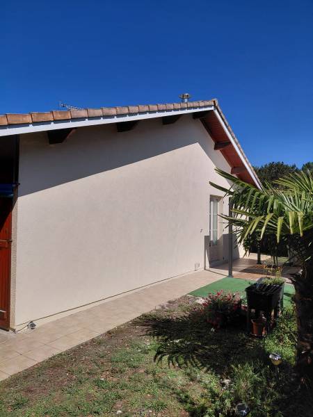 Prix et durée d’une réfection de façade en RPE taloché I4 près de Bordeaux