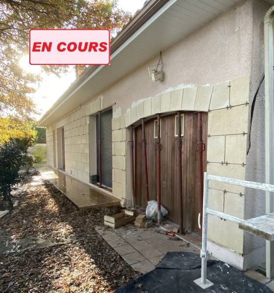 Pose de parement en pierres naturelles en Gironde