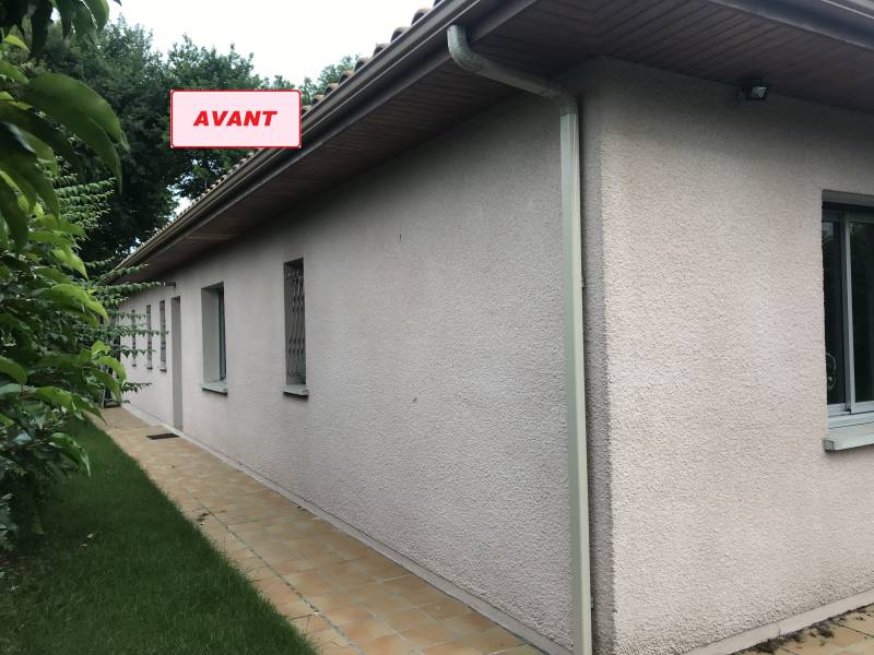 Travaux extérieur de l'habitat avec pose de parement en pierres au Haillan